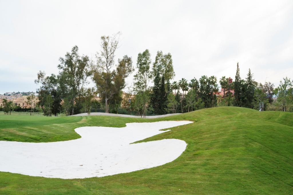 La Cartuja Del Golf Apartment เอสเตโปนา ภายนอก รูปภาพ