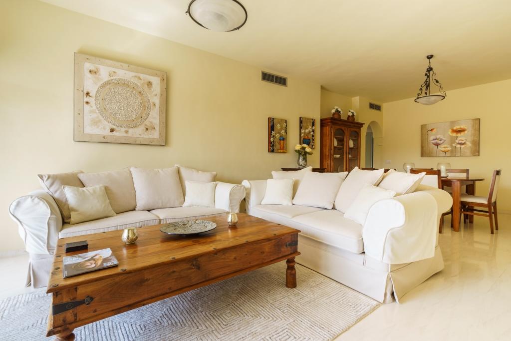 La Cartuja Del Golf Apartment เอสเตโปนา ภายนอก รูปภาพ